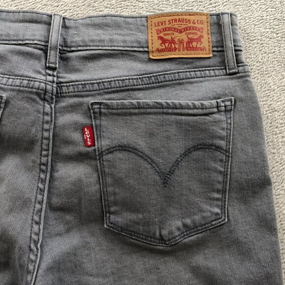 Levi's Womens Jeans Size 30 712 Slim Fit Straight Leg Gray Denim Classic Casual - Picture 11 of 15